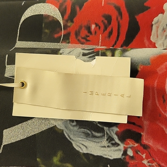 MASKA Imperial Collection NWT, Teashirt dress , Black Red, Size Large, - Picture 8 of 11